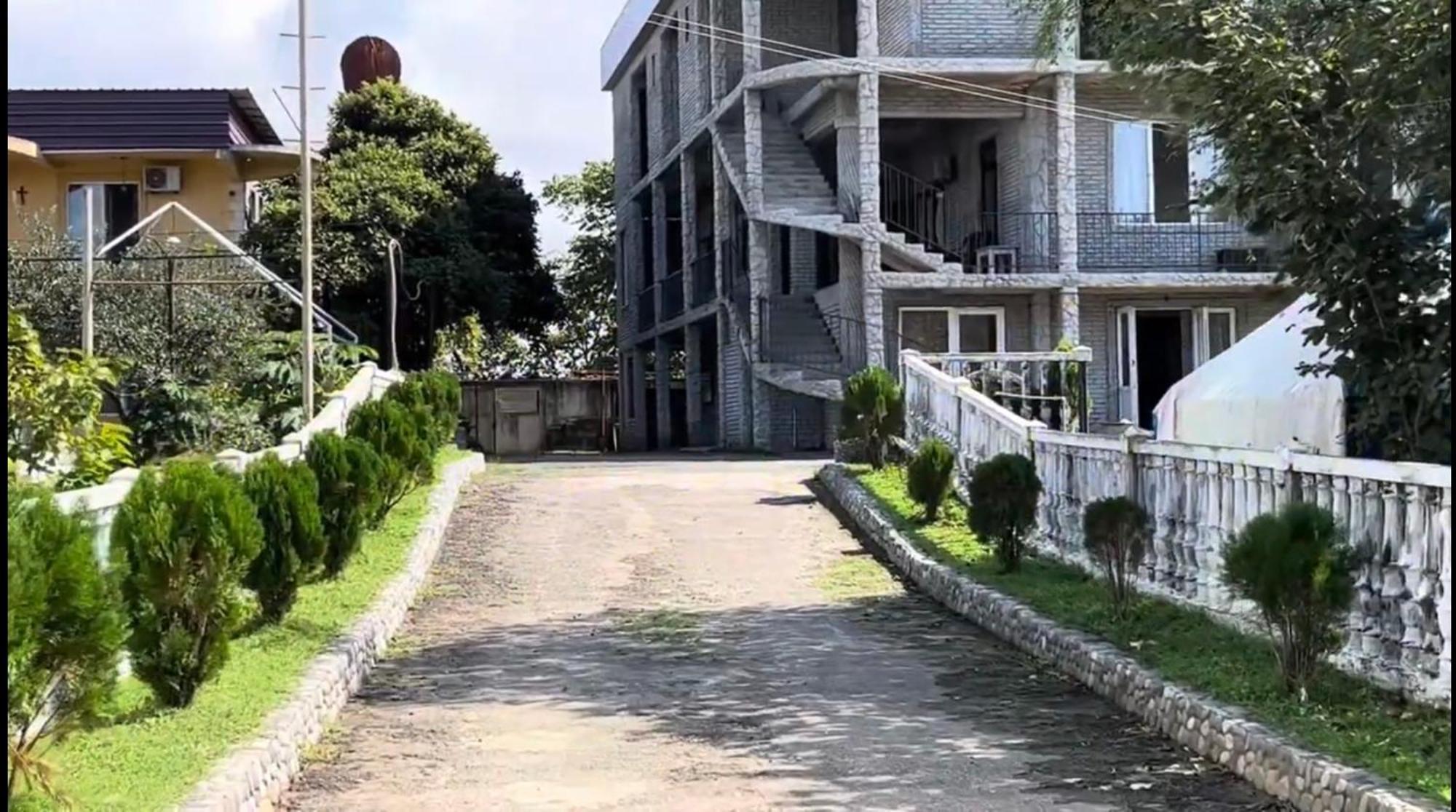科布列季 Ok House!酒店 外观 照片